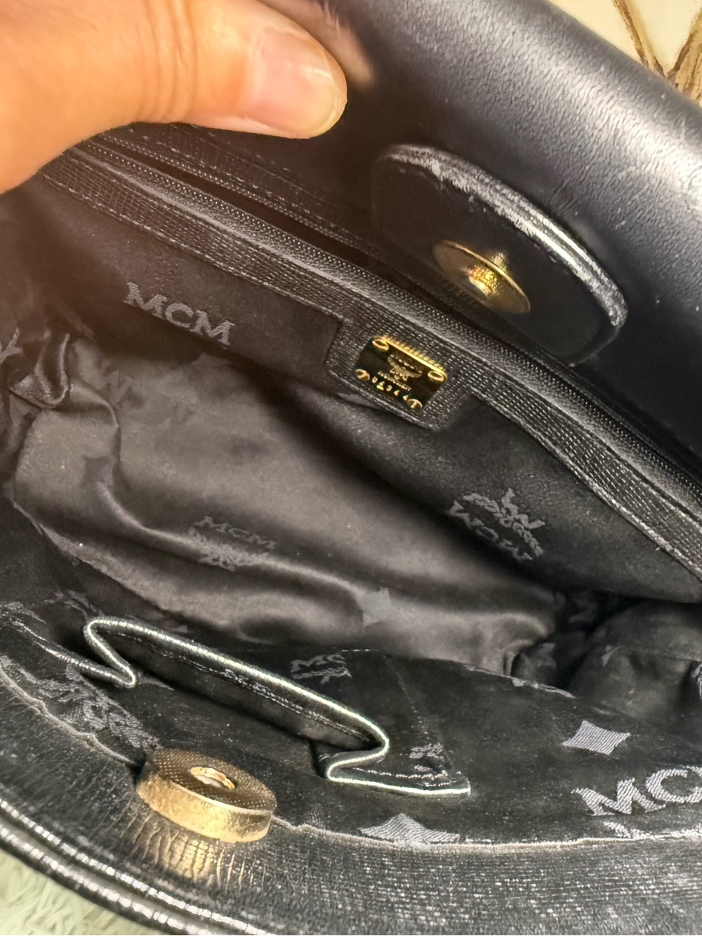 MCM Authentic Black Leather Tote Bag - Picture 6 of 12